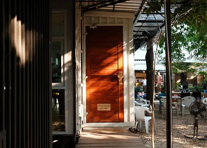 The Yard Bangkok Hostel